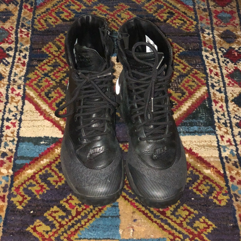 Nike Women Zoom Kynsi Jcrd WP Boots 3126